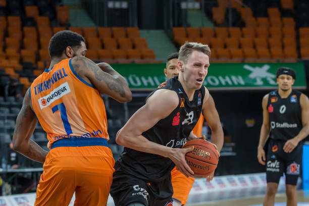 稳定的射门 稳定的射门