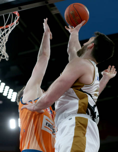 传导球与外 传导球与外