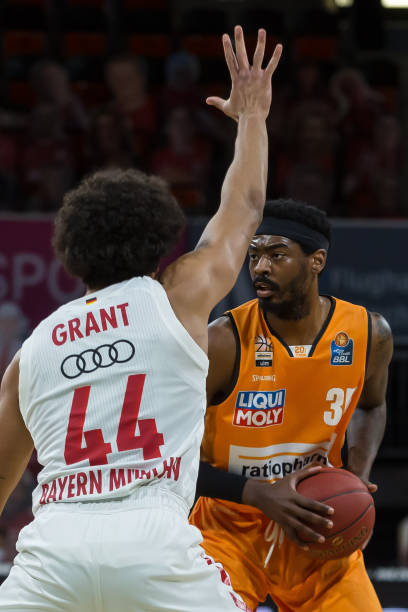 化他的动作 化他的动作